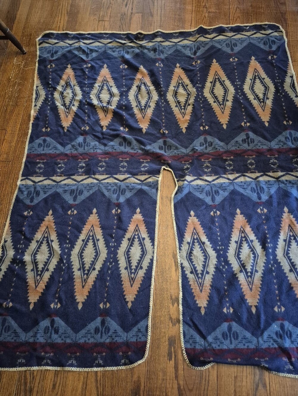 Indian Inspired Shawl, Poncho, Cape.  4'4" X 5'4" Gorgeous Lightweight. SW